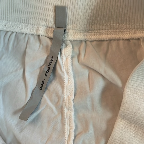 Cop Copine white peddlepushers - Picture 4 of 8